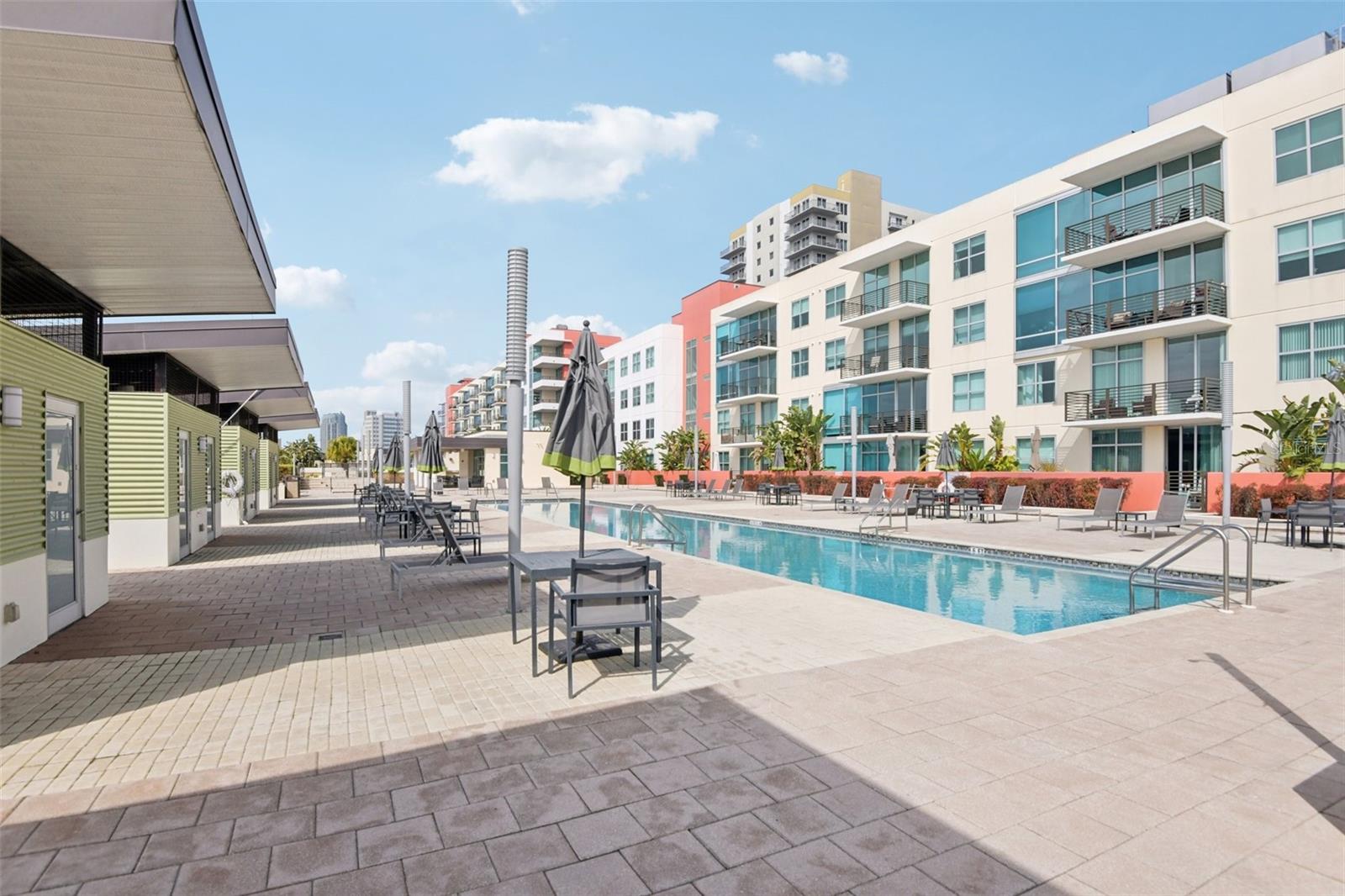 GRAND CENTRAL AT KENNEDY RESID - Residential