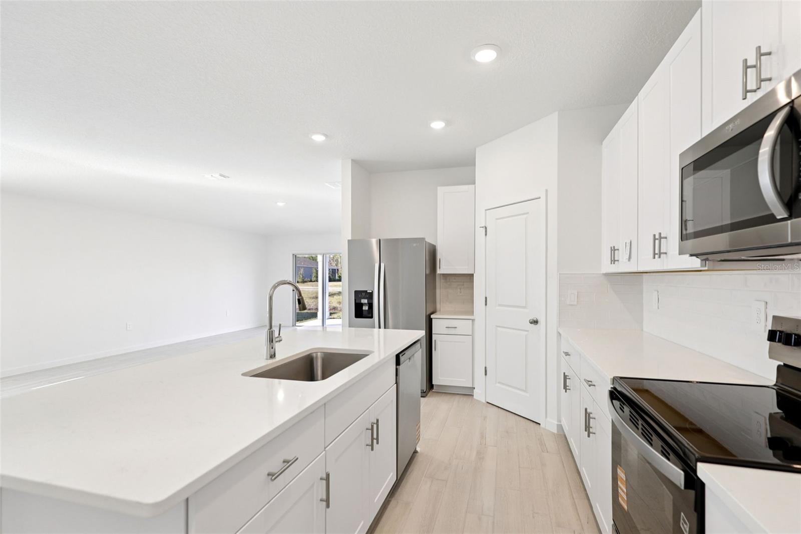 68 WANDERING CREEK WAY