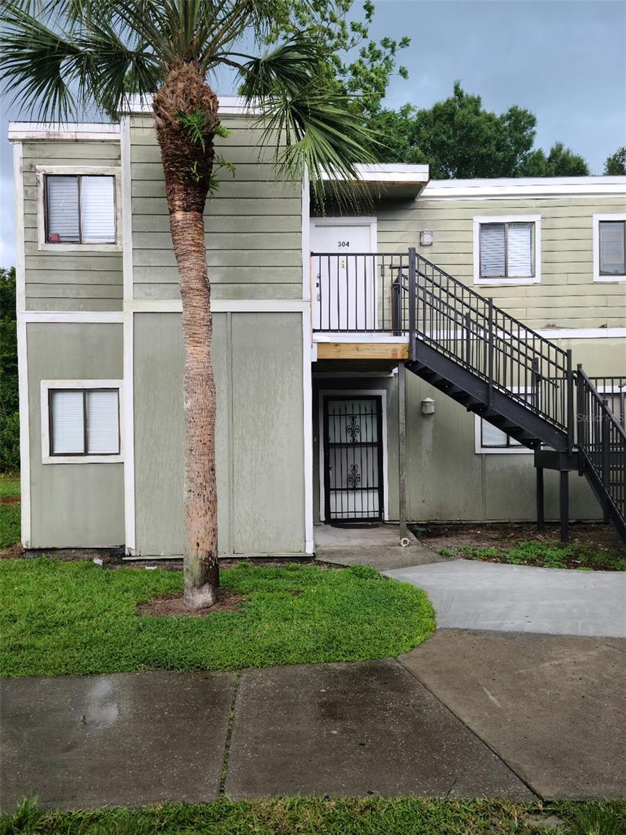 Photo of 303 Scottsdale Square #303, Winter Park, FL 32792 (MLS # O6424296)