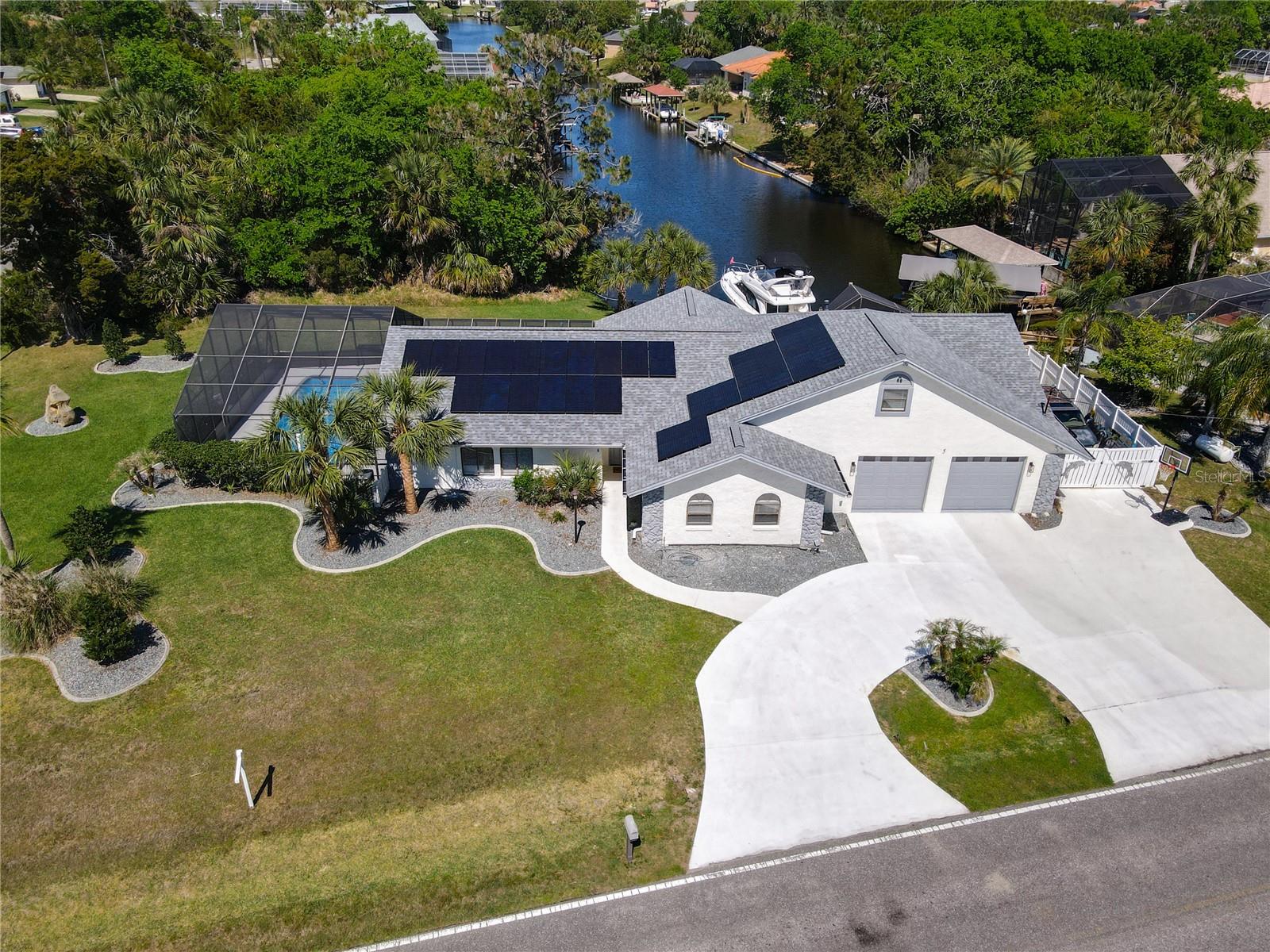 5 COLORADO DRIVE