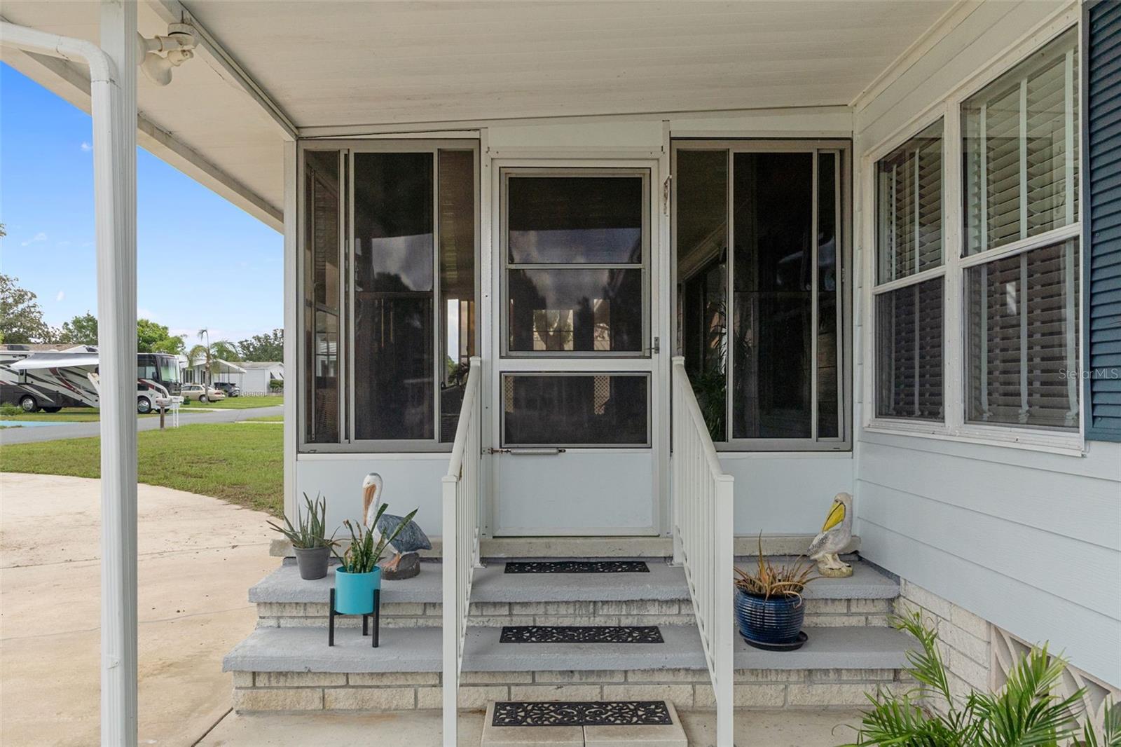 8090 LITTLE TEE LANE