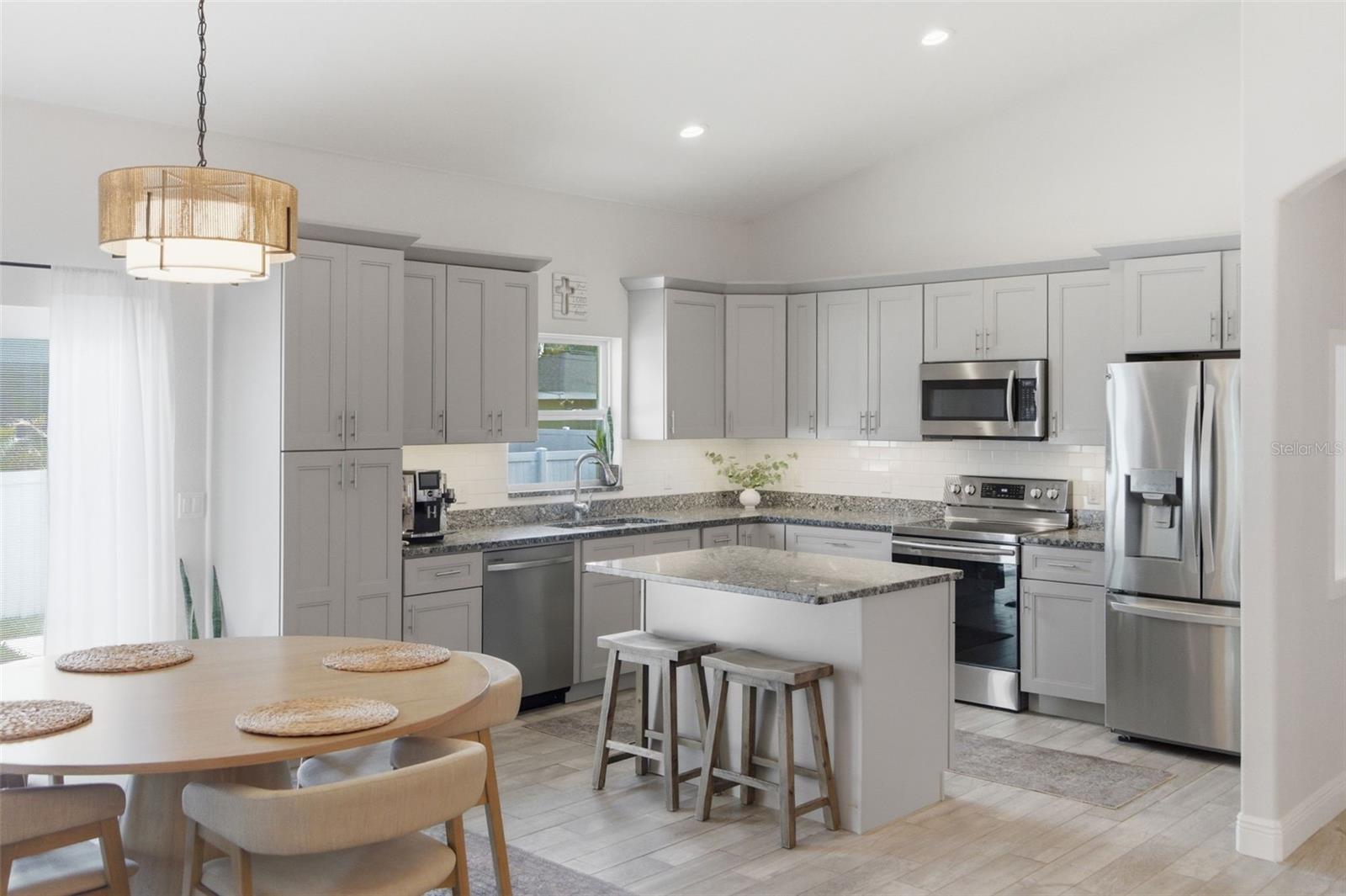 SUNSET HILLS - Residential