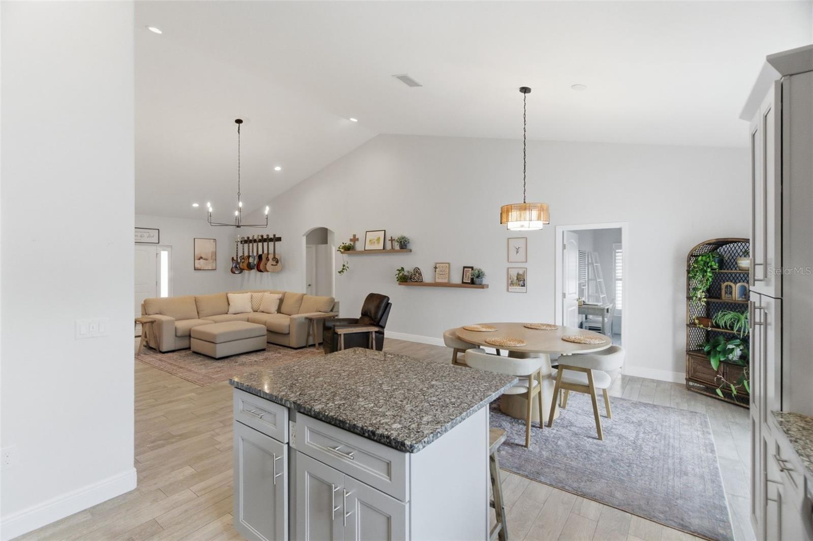 SUNSET HILLS - Residential