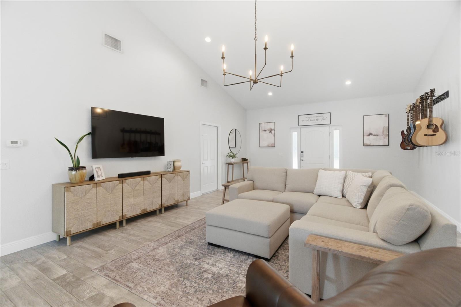 SUNSET HILLS - Residential