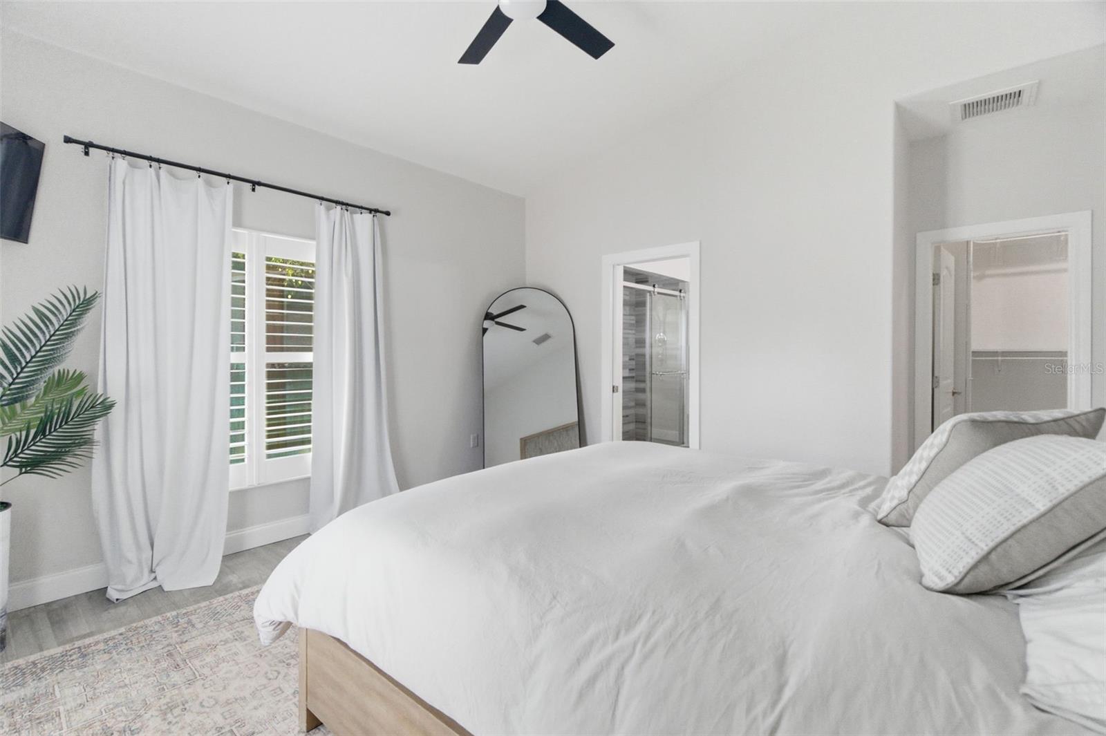 SUNSET HILLS - Residential