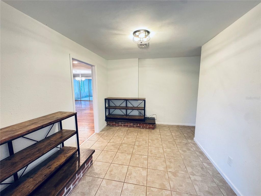 Photo of 2022 Edgewood Road, Leesburg, FL 34748 (MLS # O6365720)