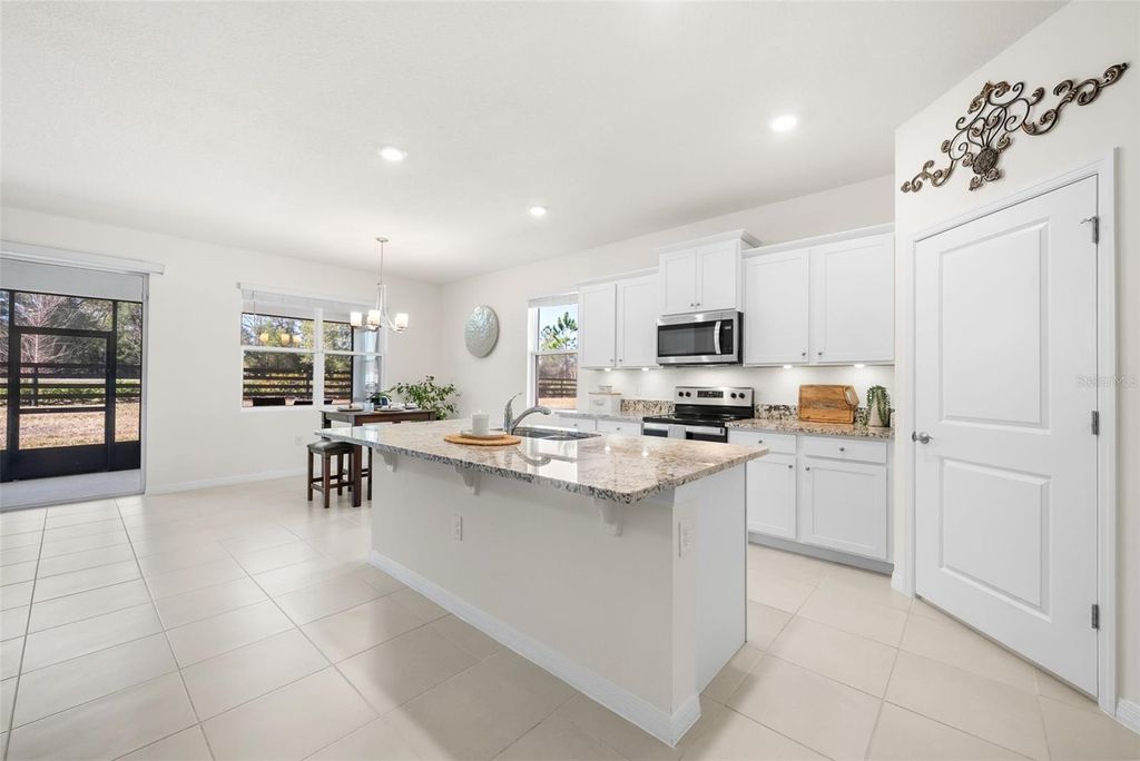 Photo of 6203 SW 93rd Loop, Ocala, FL 34476 (MLS # OM720530)