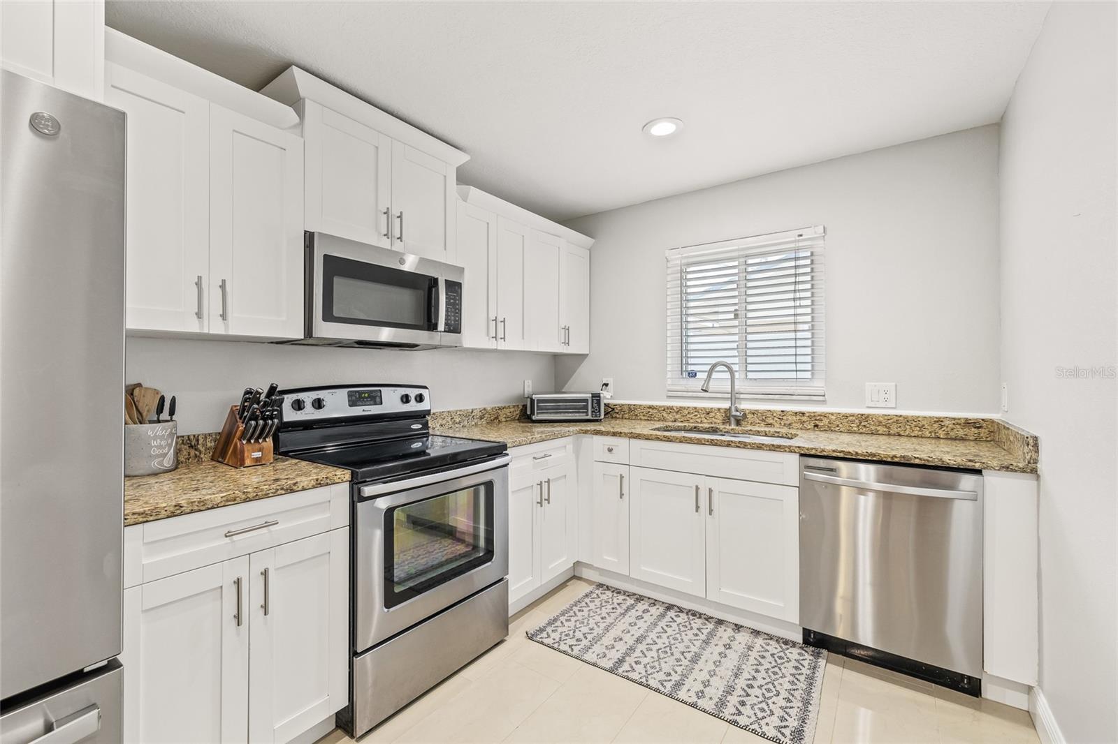 BAY RIDGE ESTATES 4TH ADD - Residential