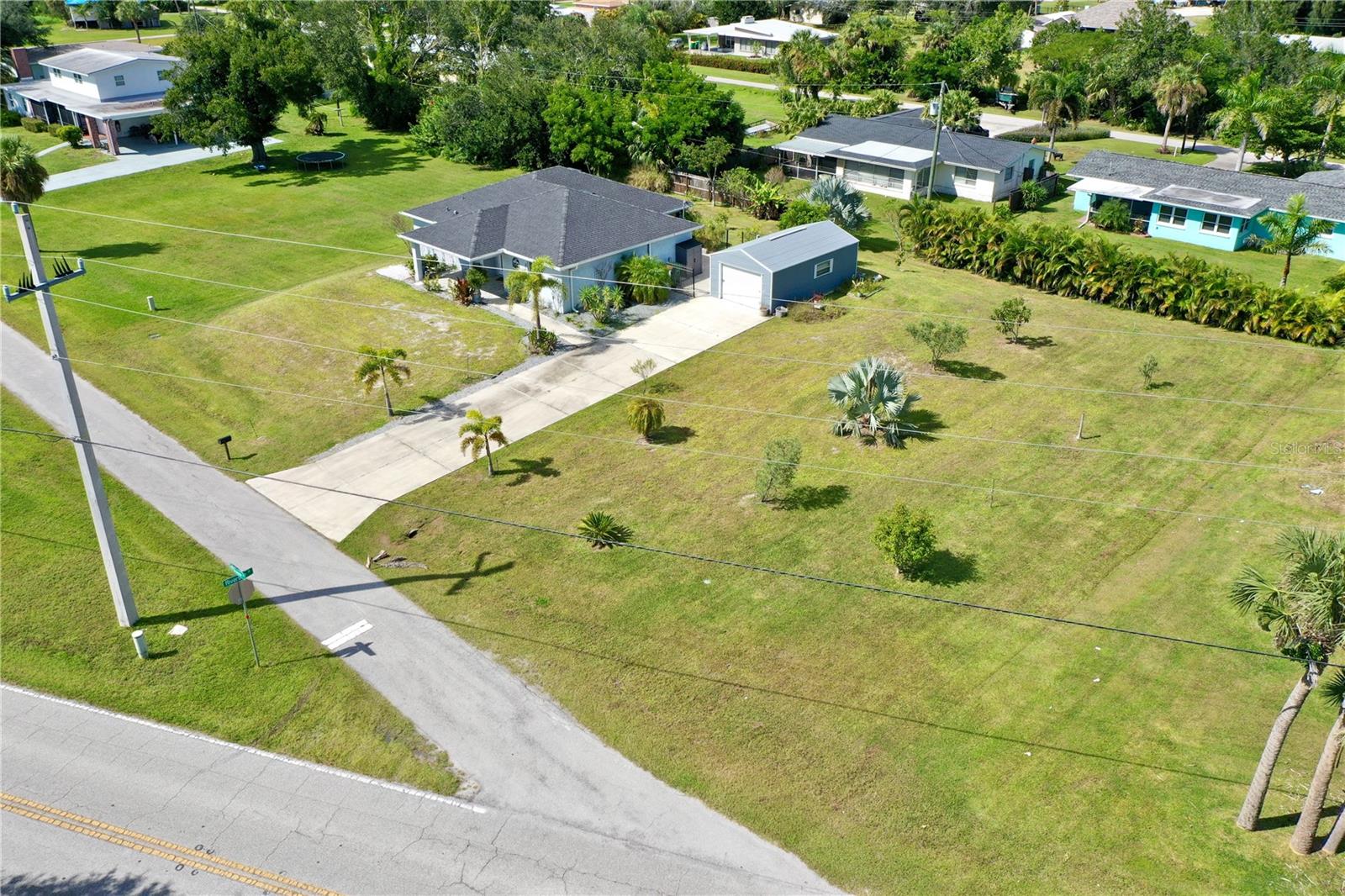BAY SHORES - Residential