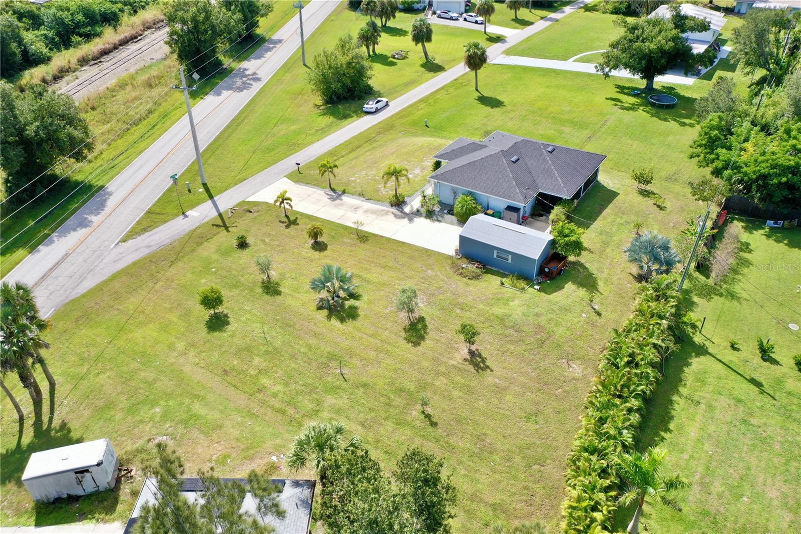 BAY SHORES - Residential