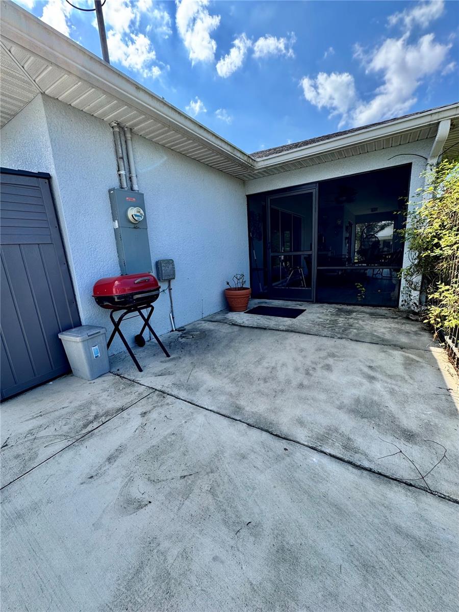 BAY SHORES - Residential