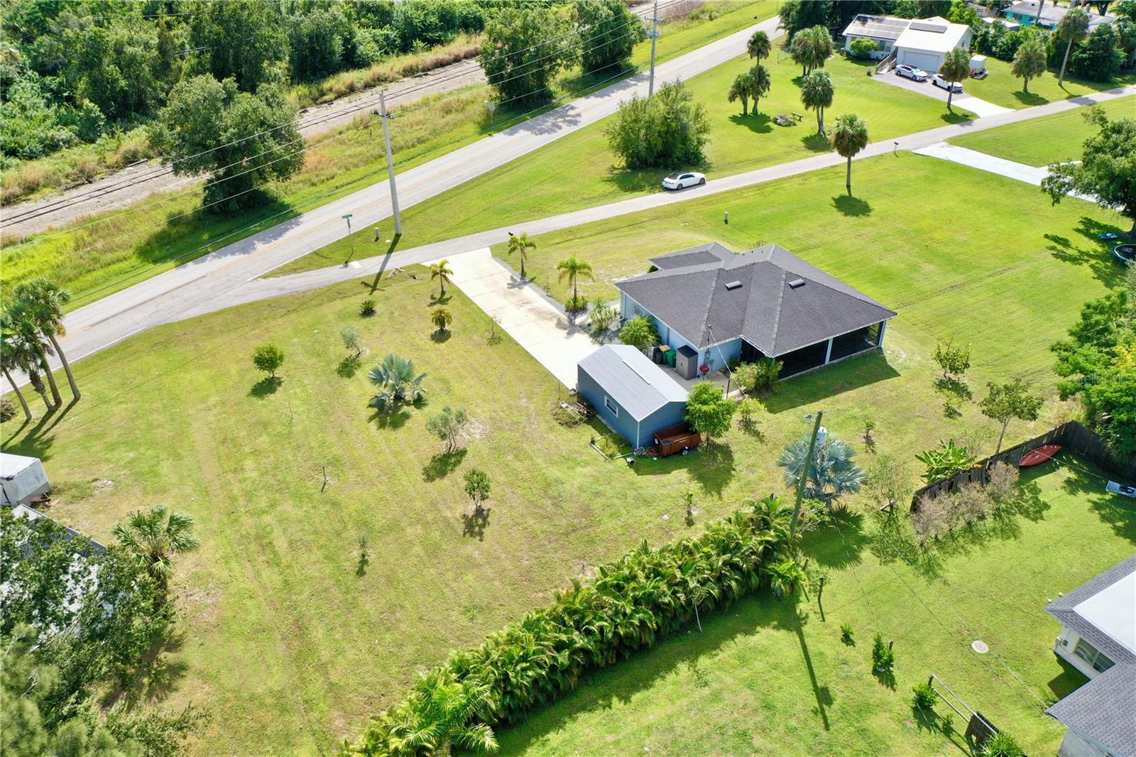 BAY SHORES - Residential