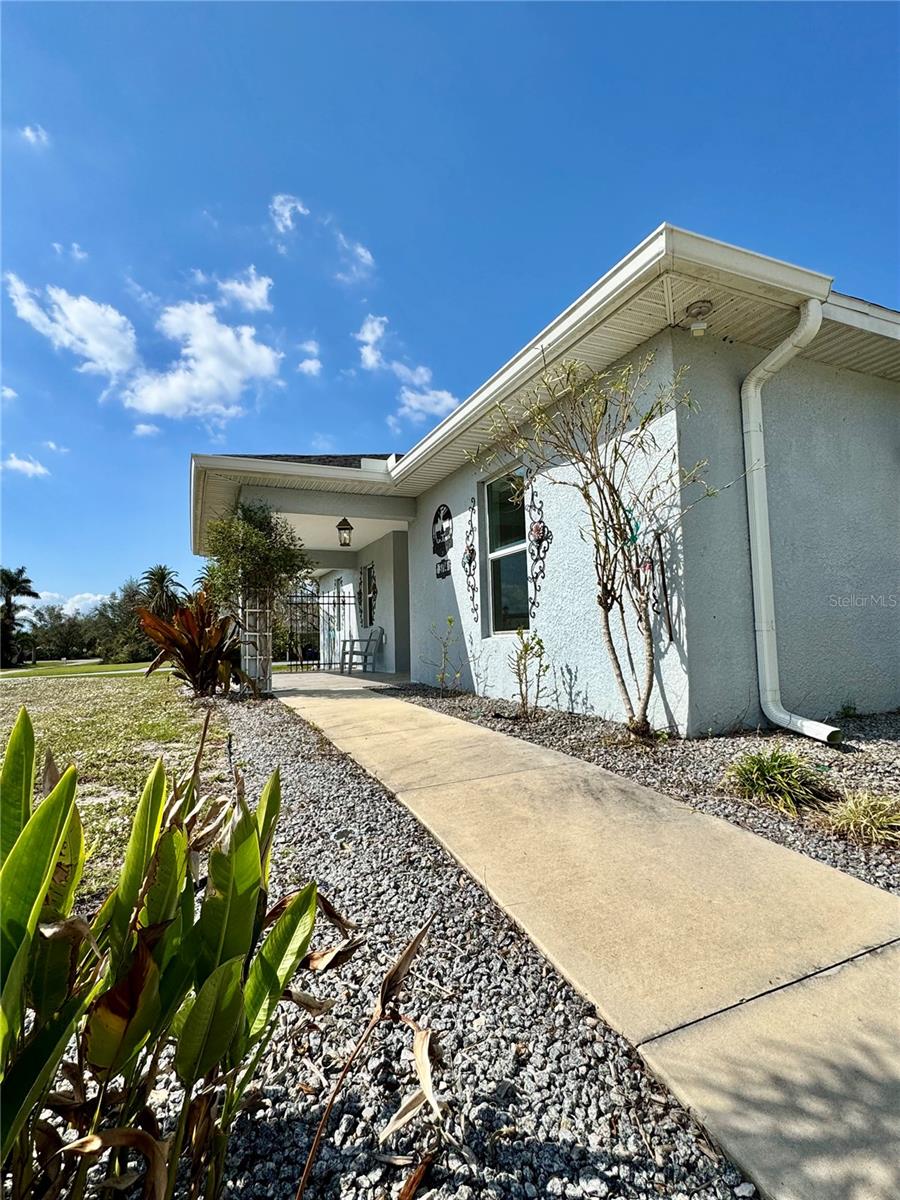 BAY SHORES - Residential