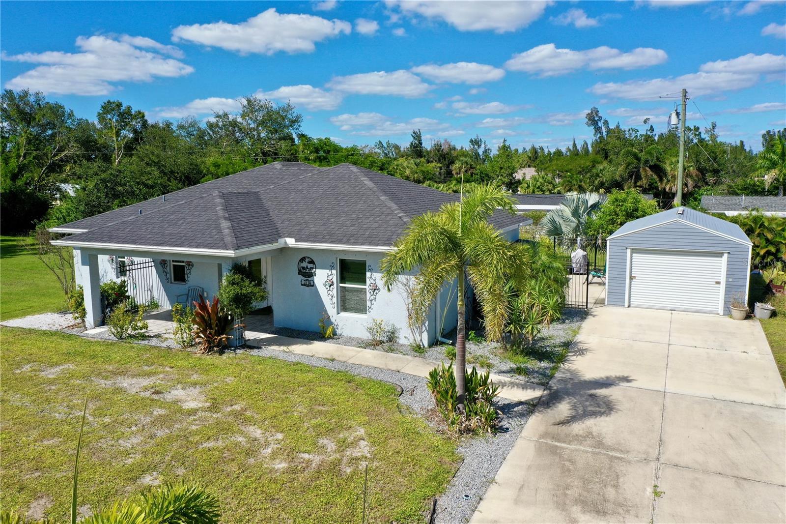 BAY SHORES - Residential