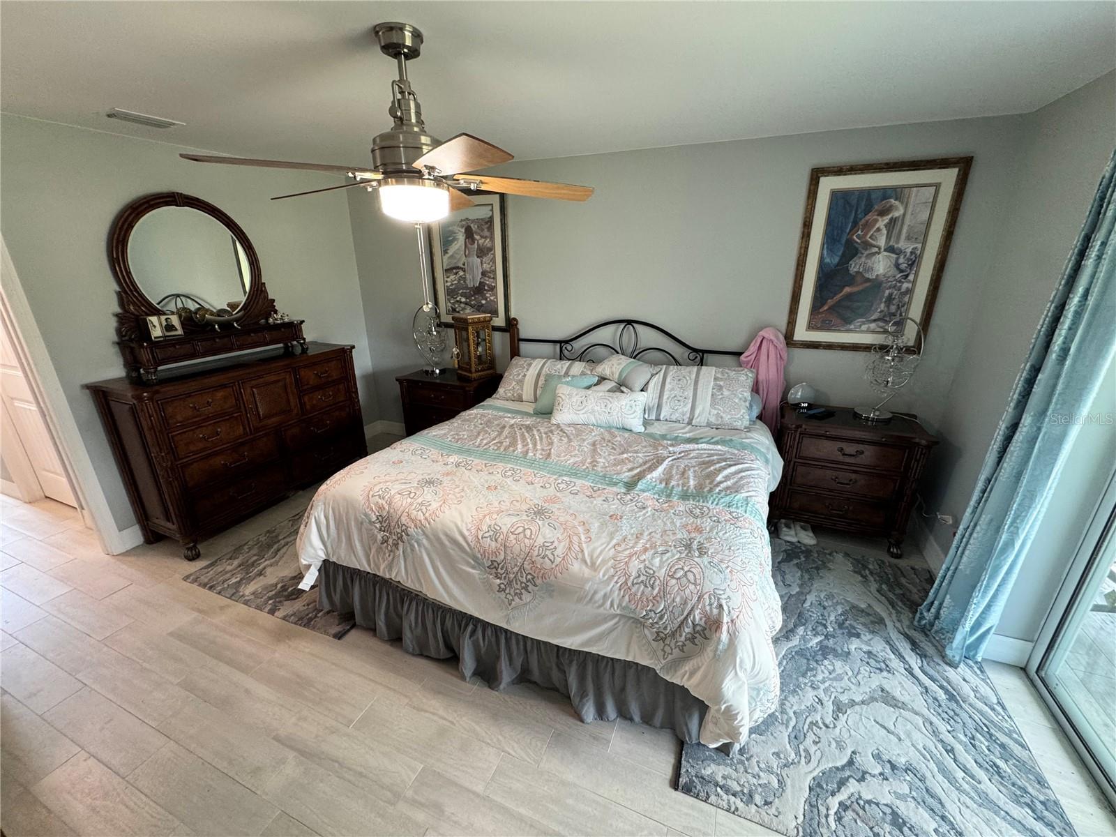 BAY SHORES - Residential