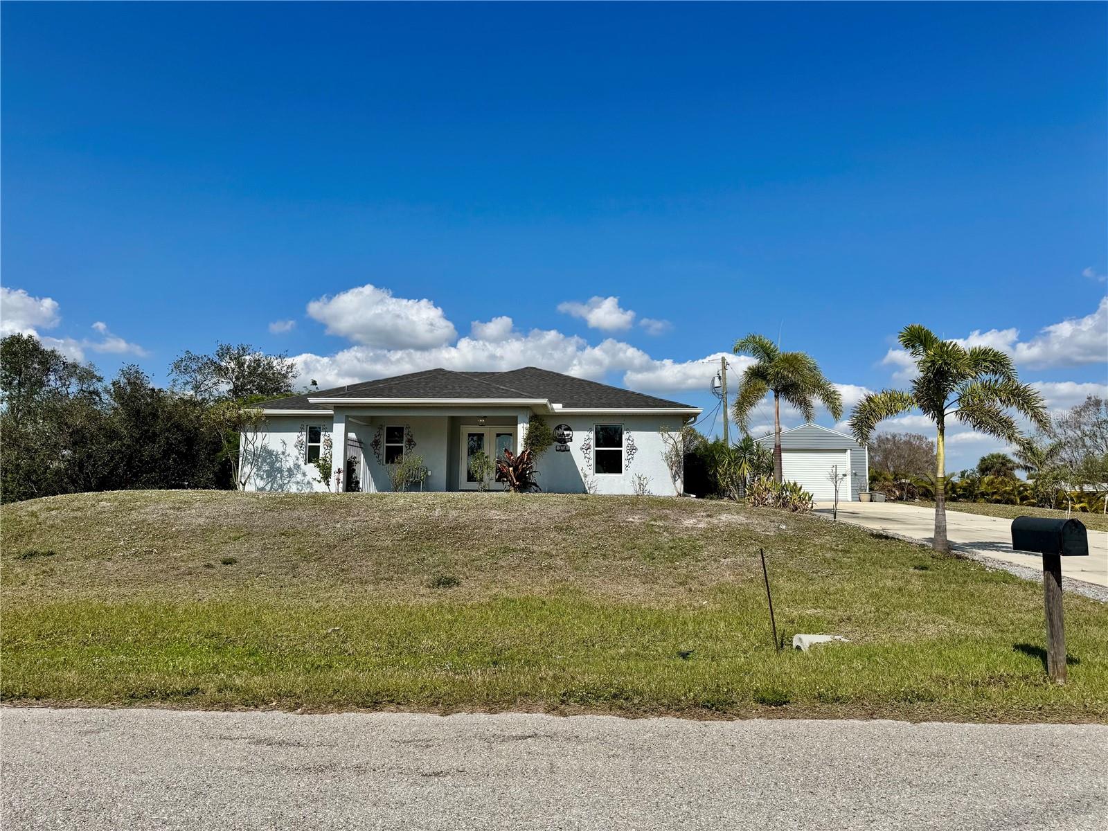 BAY SHORES - Residential