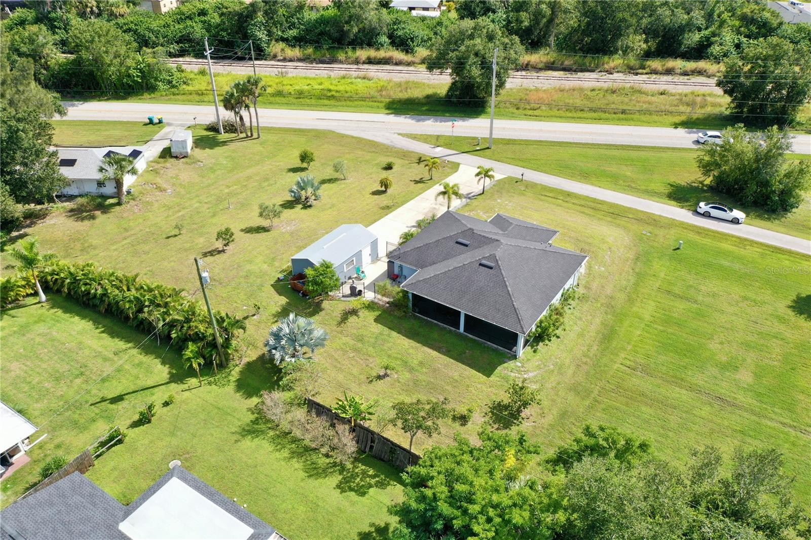 BAY SHORES - Residential