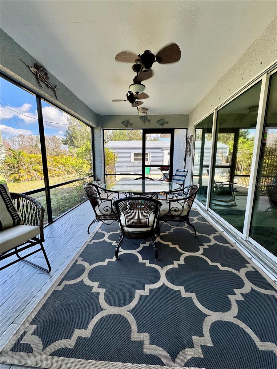 BAY SHORES - Residential