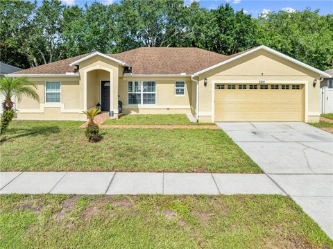 Photo of 580 Oak Branch Circle, Kissimmee, FL 34758 (MLS # S5131318)