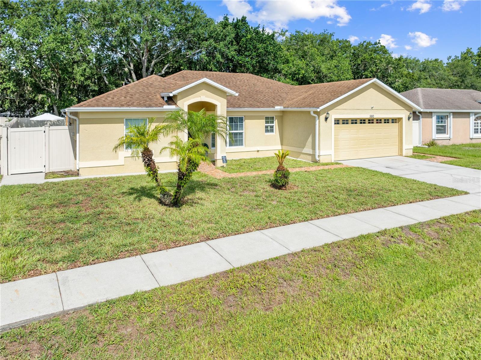 580 OAK BRANCH CIRCLE