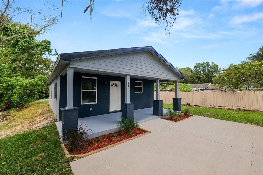 Photo of 814 N Nokomis Avenue, Lakeland, FL 33815 (MLS # L4956470)