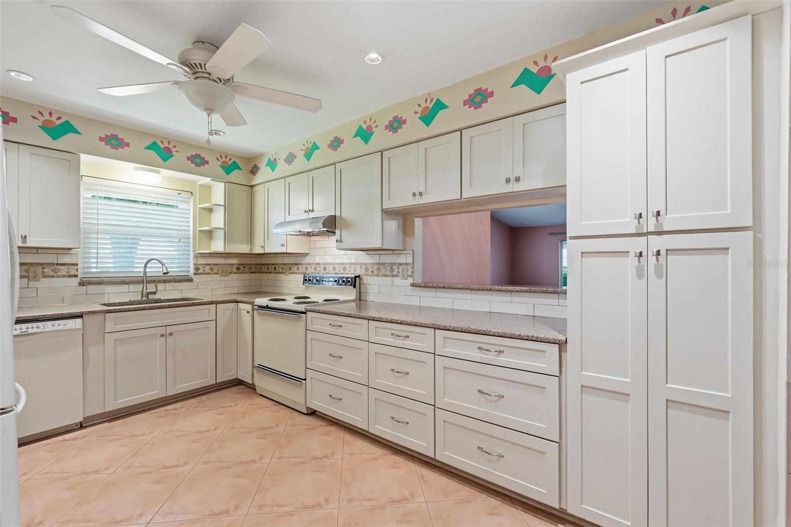 HIGHLAND LAKES - Residential