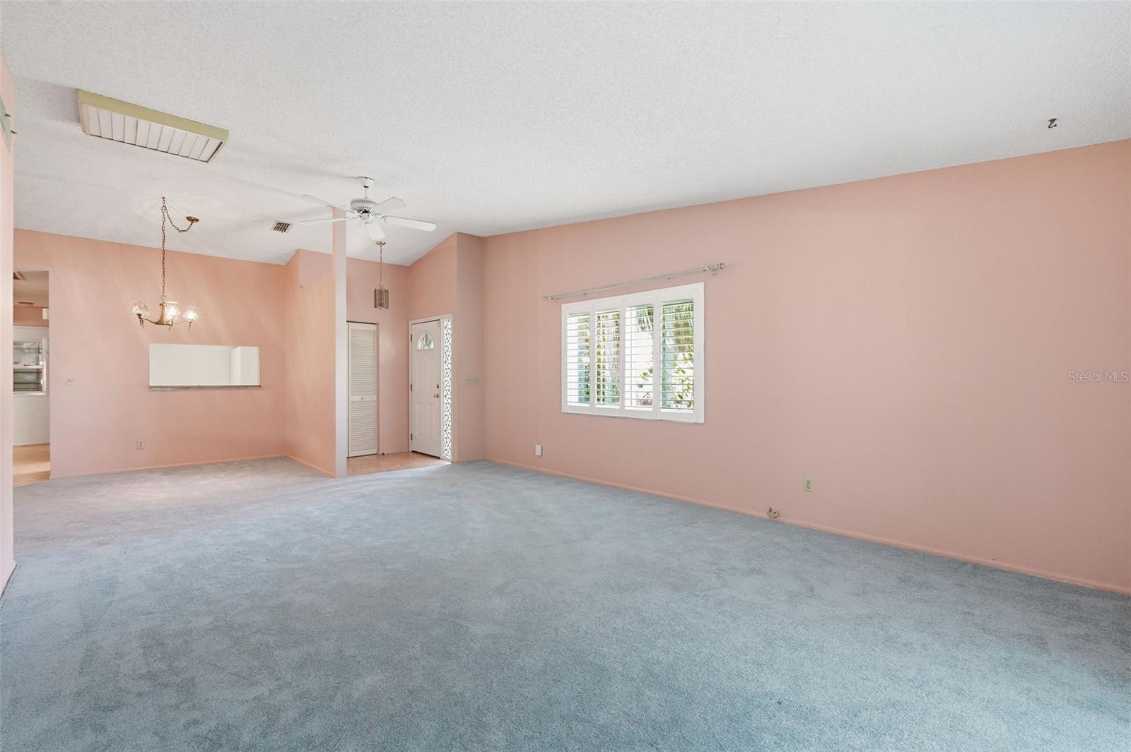 HIGHLAND LAKES - Residential