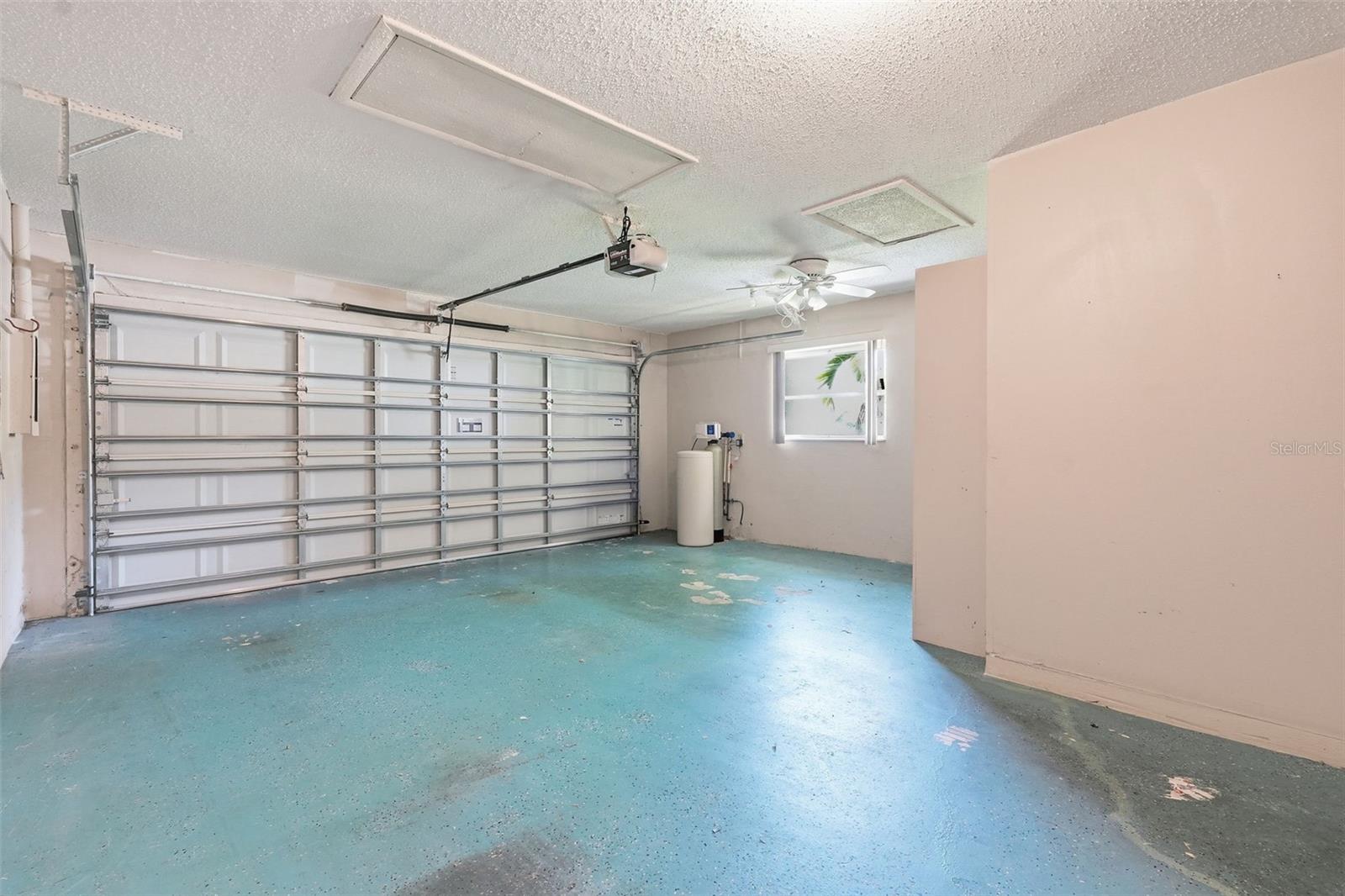 HIGHLAND LAKES - Residential