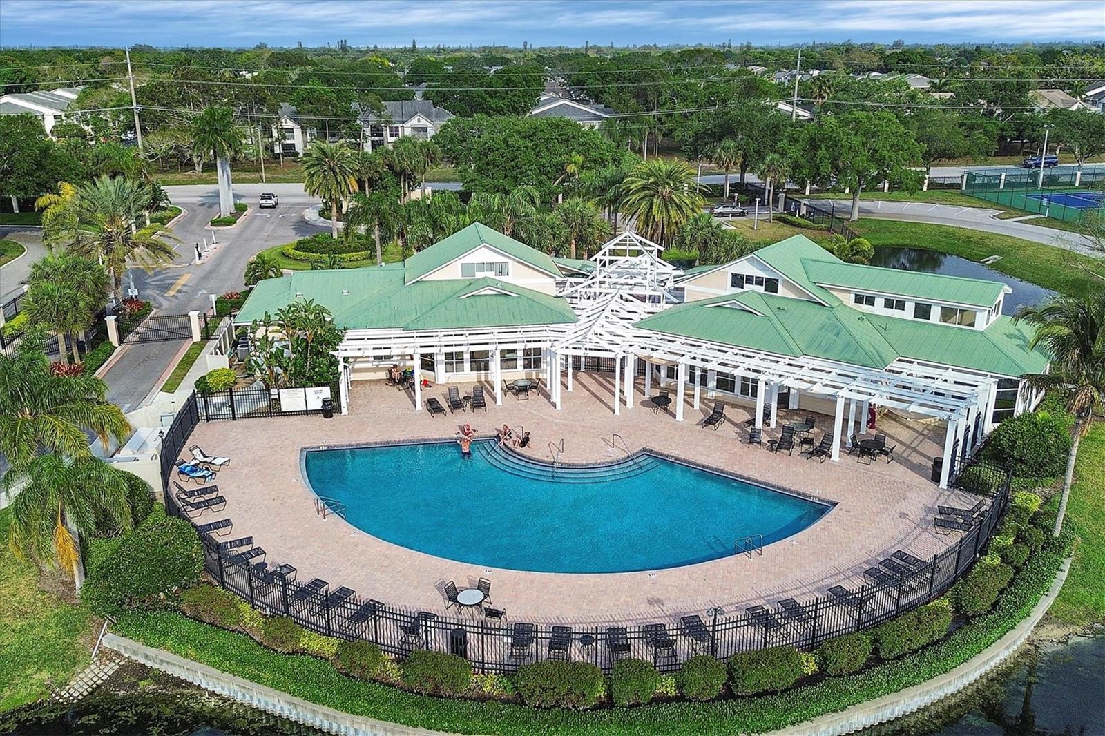 THE PALMS OF CORTEZ - Residential