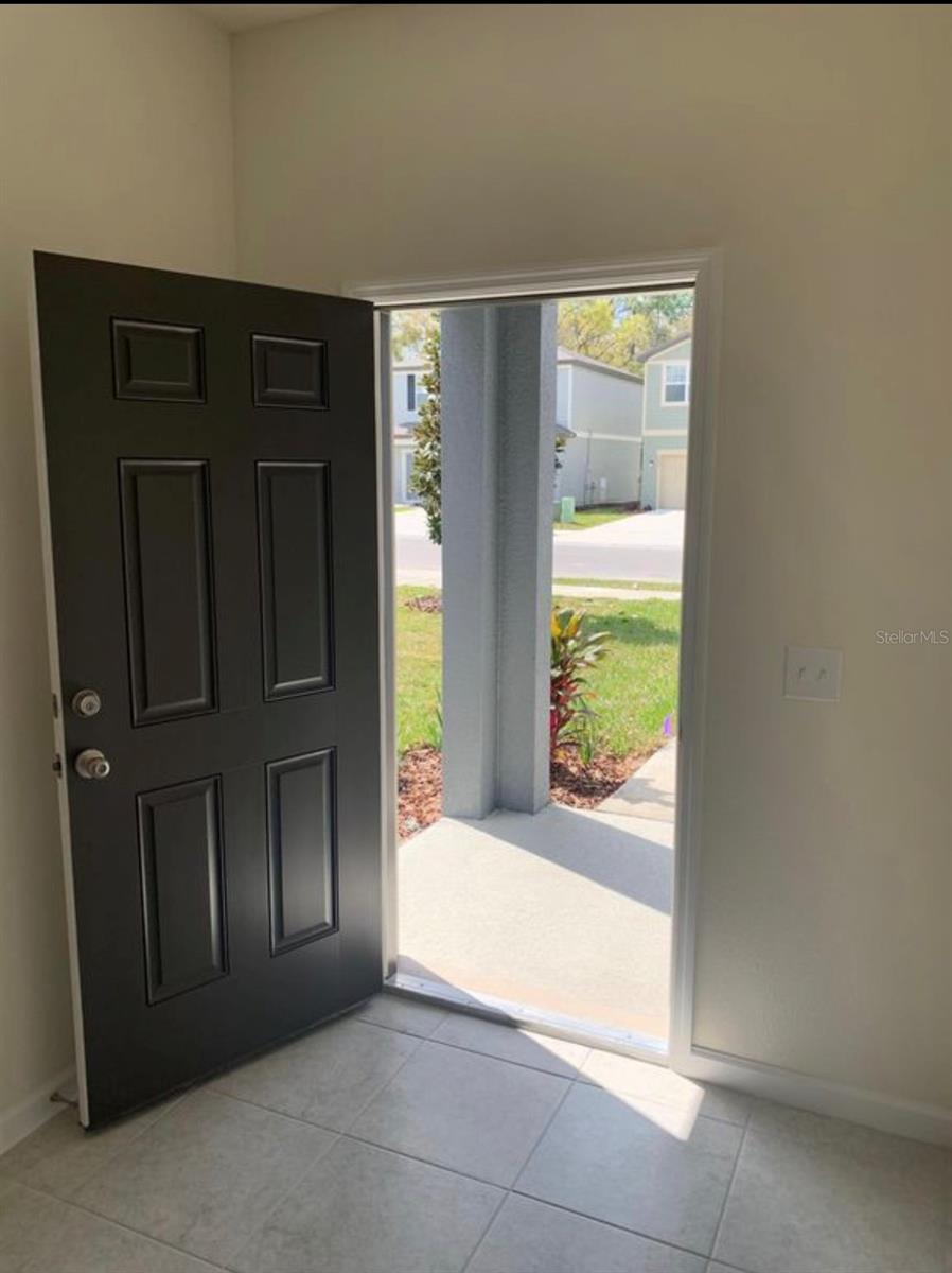 LINCOLN OAKS - Residential Lease