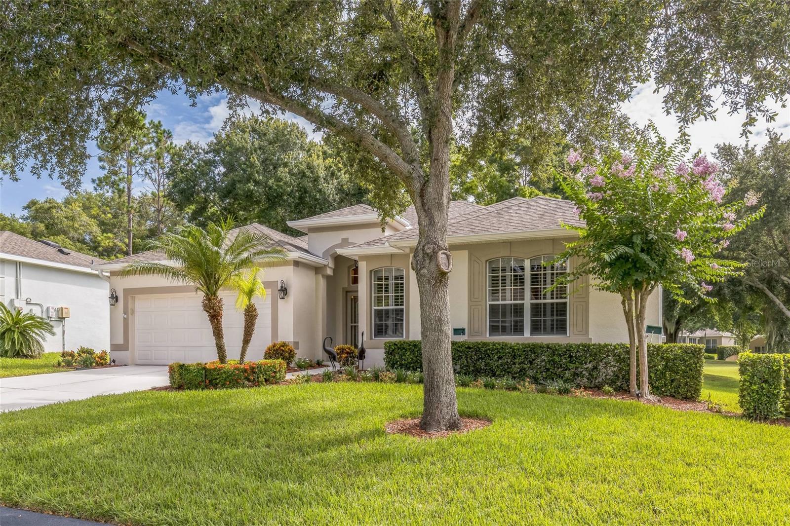 2000 FARMINGTON COURT