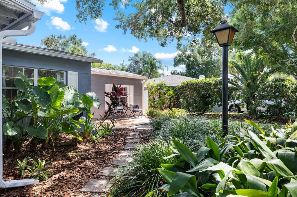 Photo of 4217 W Morrison Avenue, Tampa, FL 33629 (MLS # TB8517436)