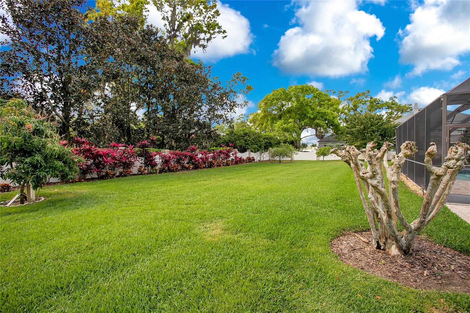1419 HOLLINGSWORTH OAKS DRIVE