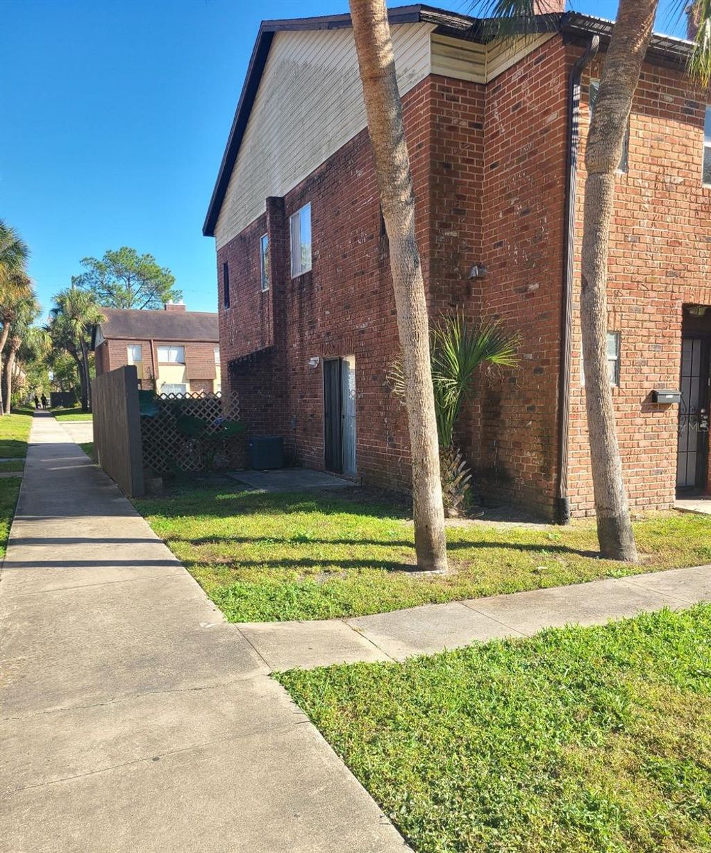 Photo of 5100 Piccadilly Circus Ct #12A, Orlando, FL 32839 (MLS # O6386560)