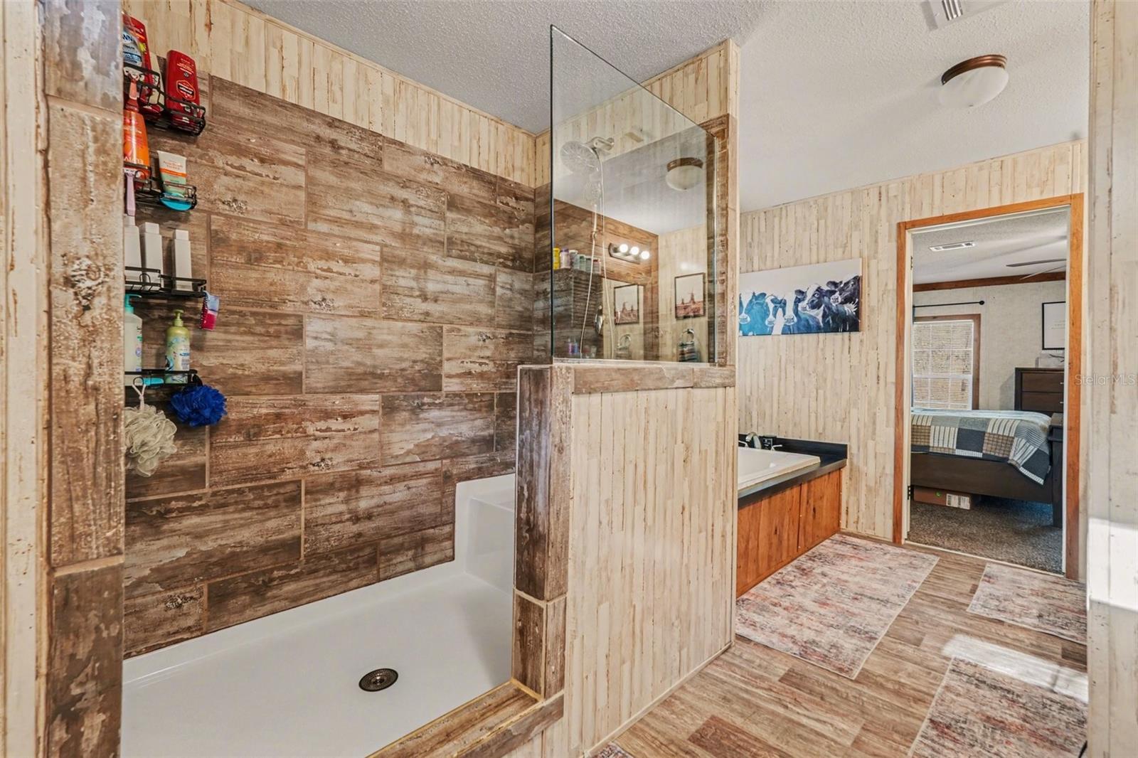 AC CROOM RD/MONDON HILL - Residential