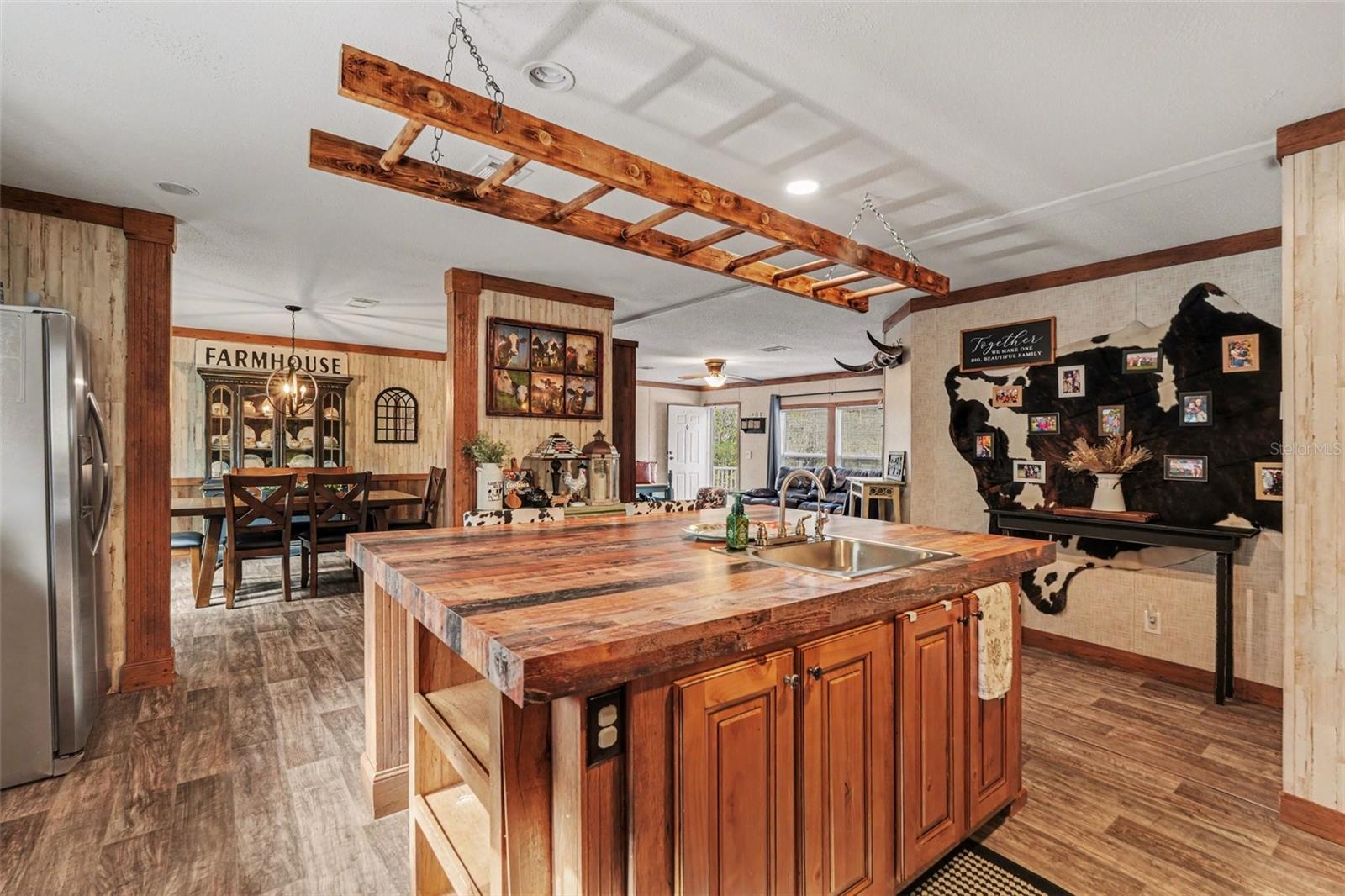 AC CROOM RD/MONDON HILL - Residential