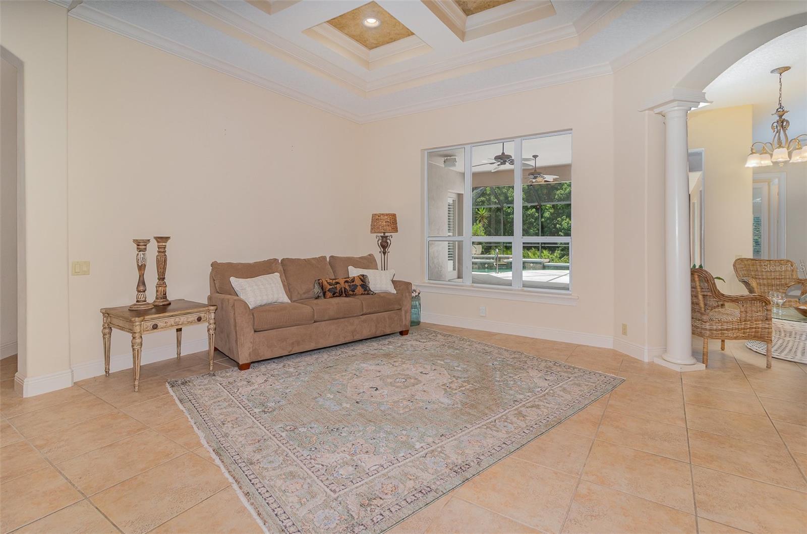336 HIGHCROFT COURT