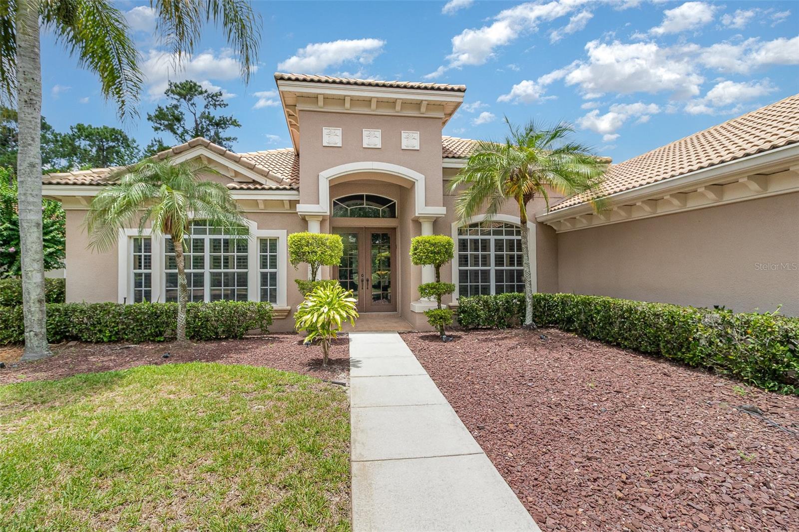 336 HIGHCROFT COURT