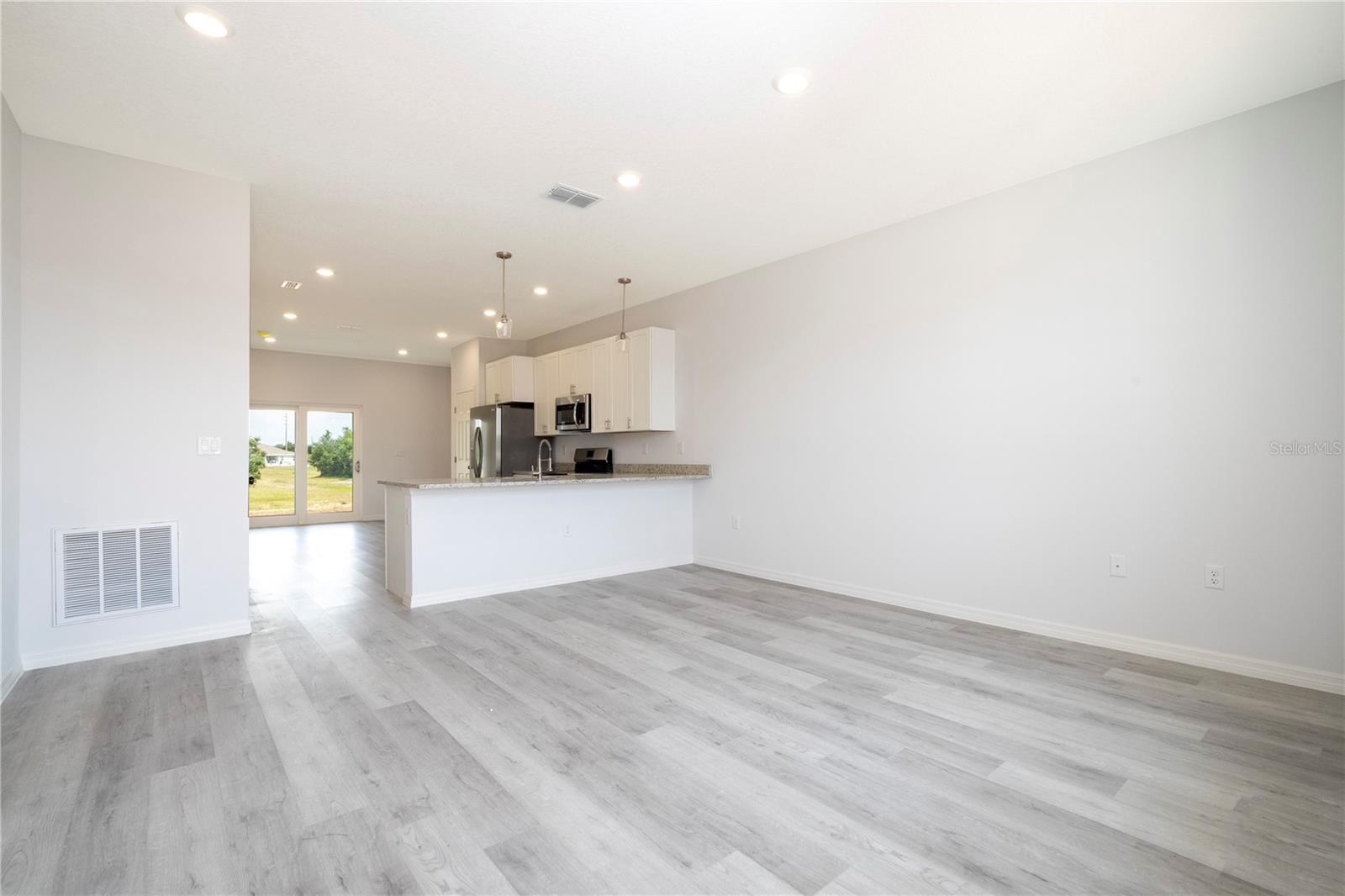 POINCIANA NBRHD 06 VILLAGE 07 - Residential Income