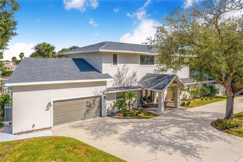 Photo of 1825 Venetian Point Drive, Clearwater, FL 33755 (MLS # TB8562462)