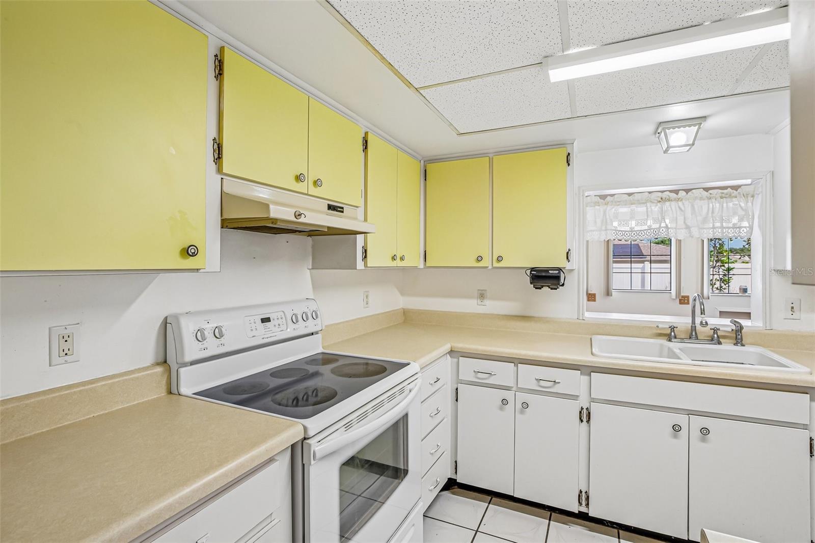 SUN CITY CENTER UNIT 44 A - Residential