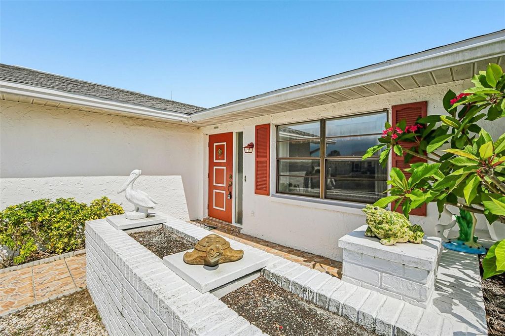 Photo of 647 Fort Duquesna Drive, Sun City Center, FL 33573 (MLS # TB8504711)