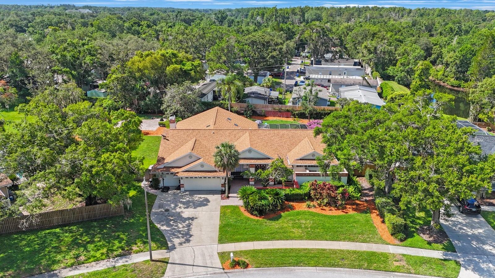 512 CRYSTAL GROVE BOULEVARD