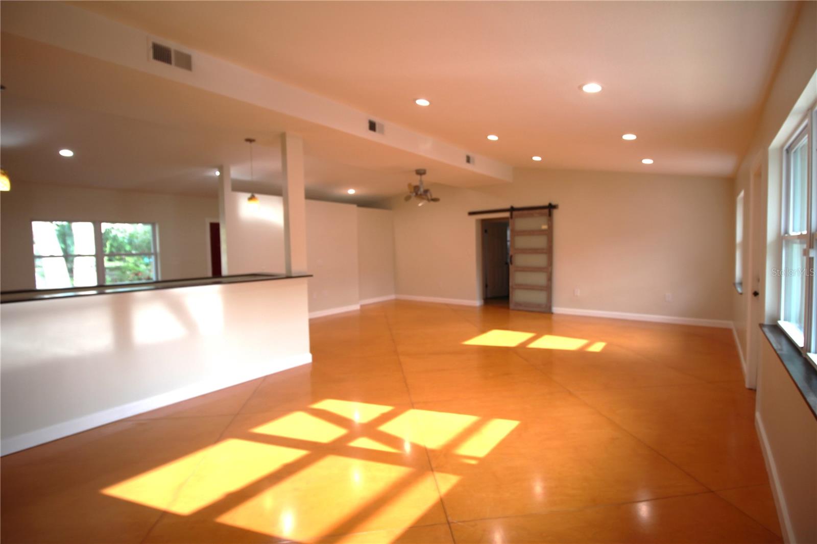 DE SOTO ESTATES - Residential