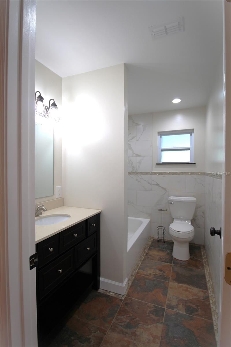 DE SOTO ESTATES - Residential