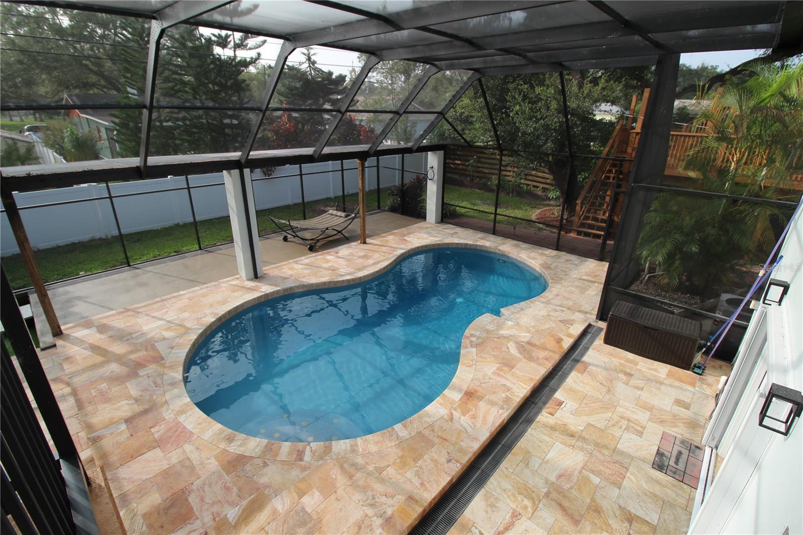 DE SOTO ESTATES - Residential