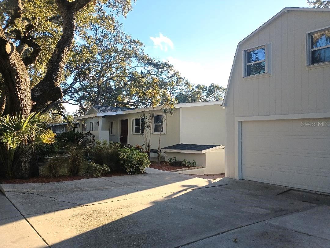 DE SOTO ESTATES - Residential