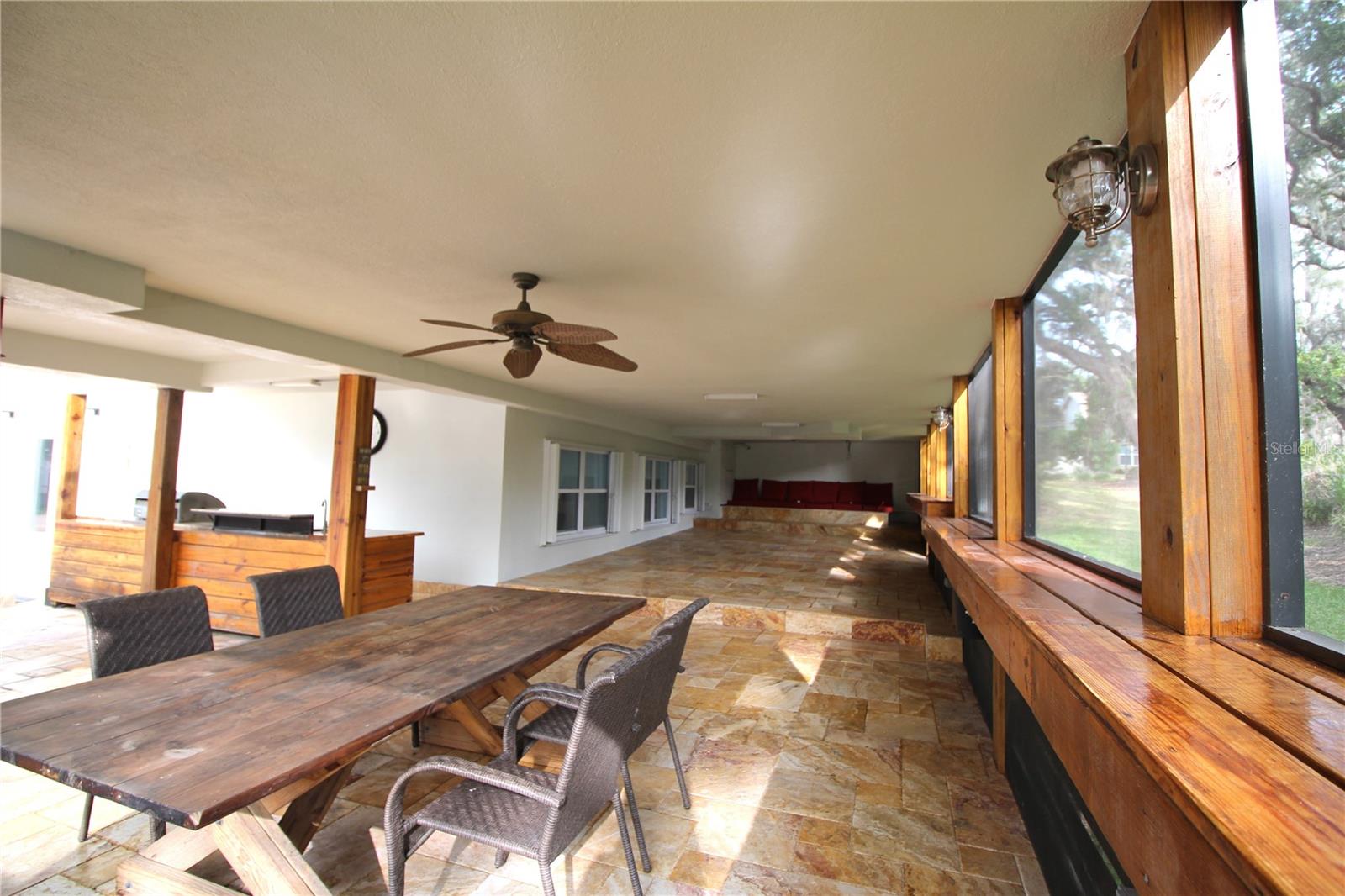 DE SOTO ESTATES - Residential