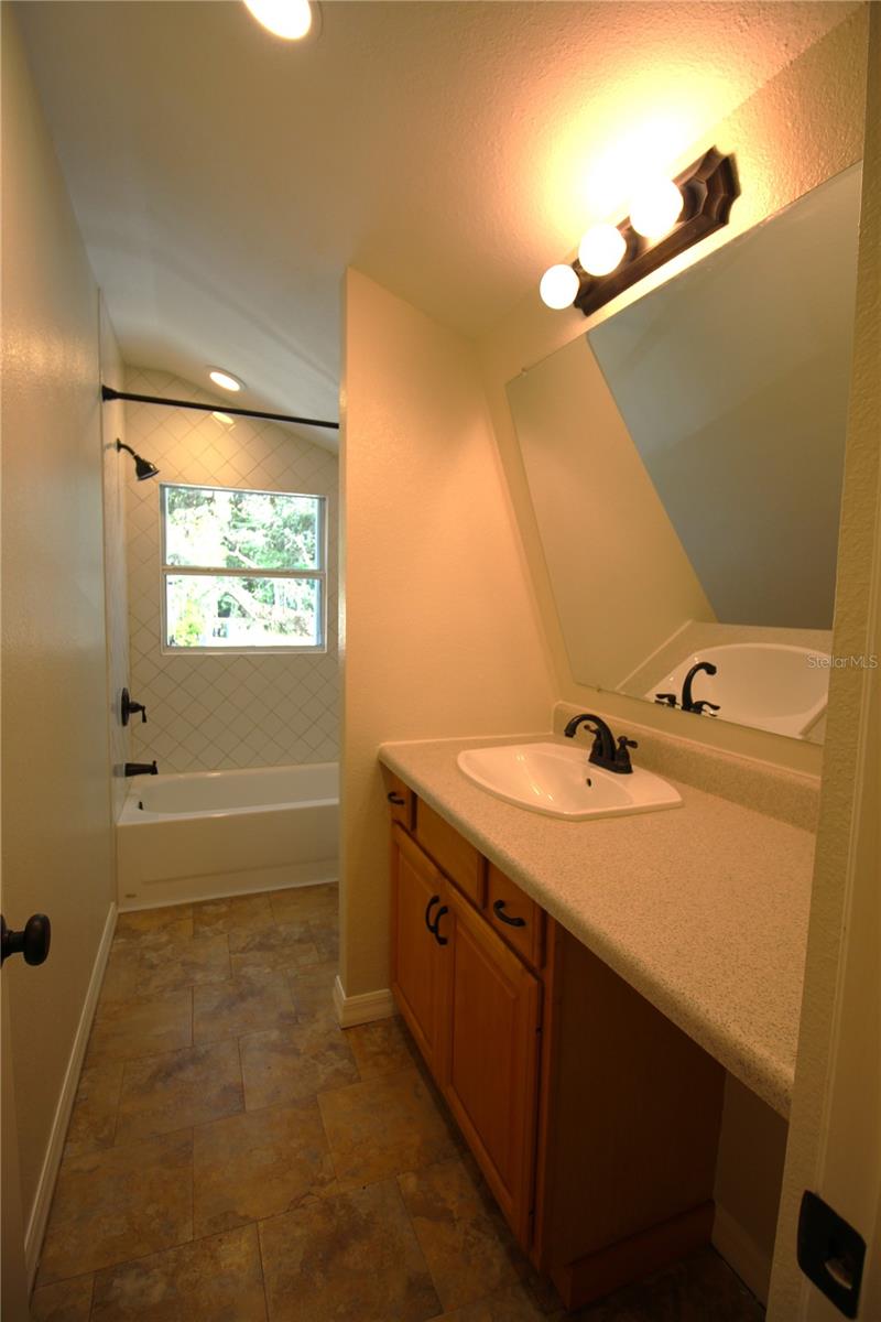 DE SOTO ESTATES - Residential