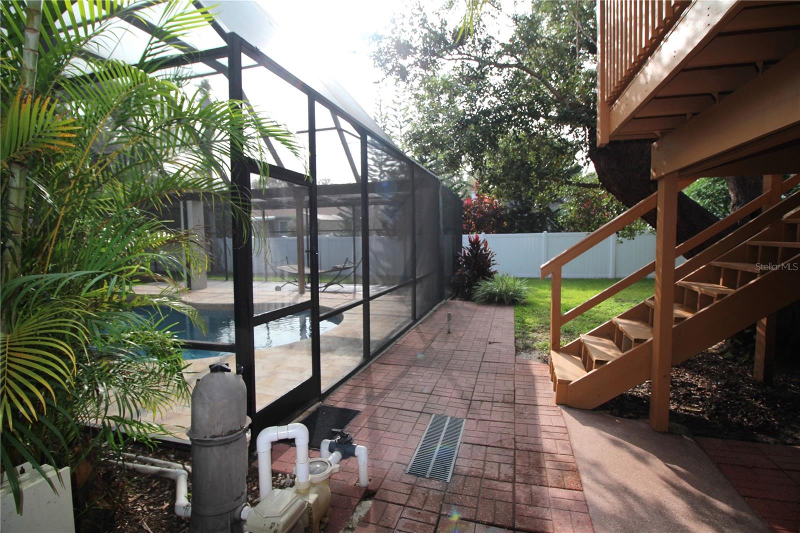 DE SOTO ESTATES - Residential